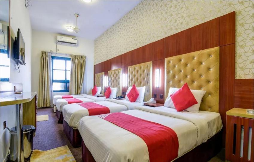 Parasol Hotel Дубай Екстер'єр фото