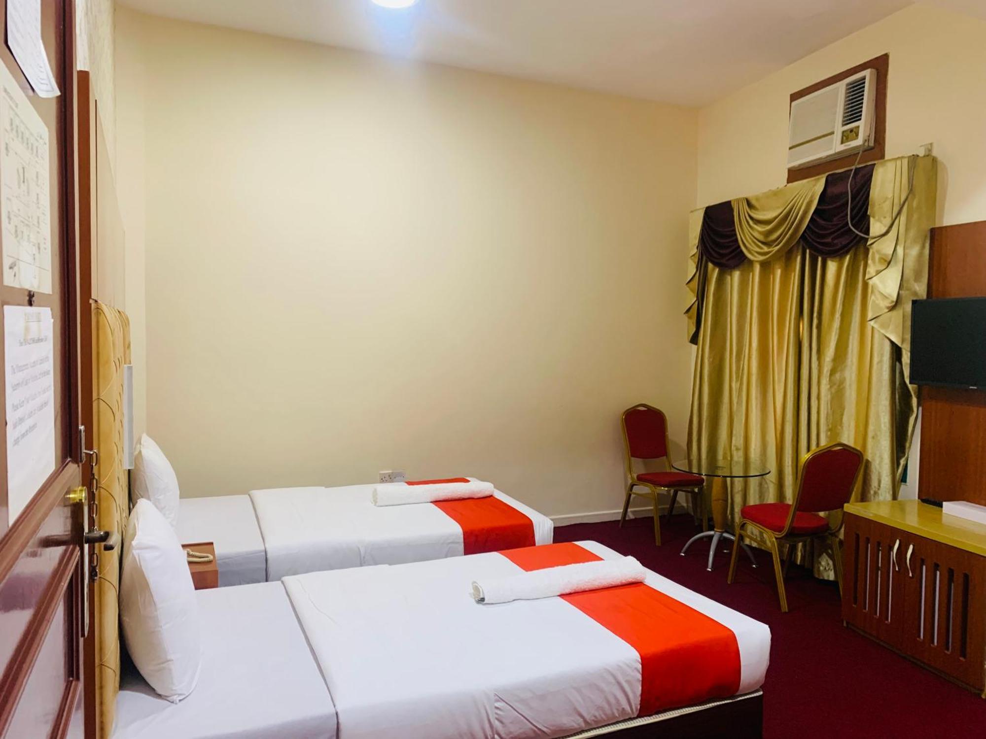 Parasol Hotel Дубай Екстер'єр фото